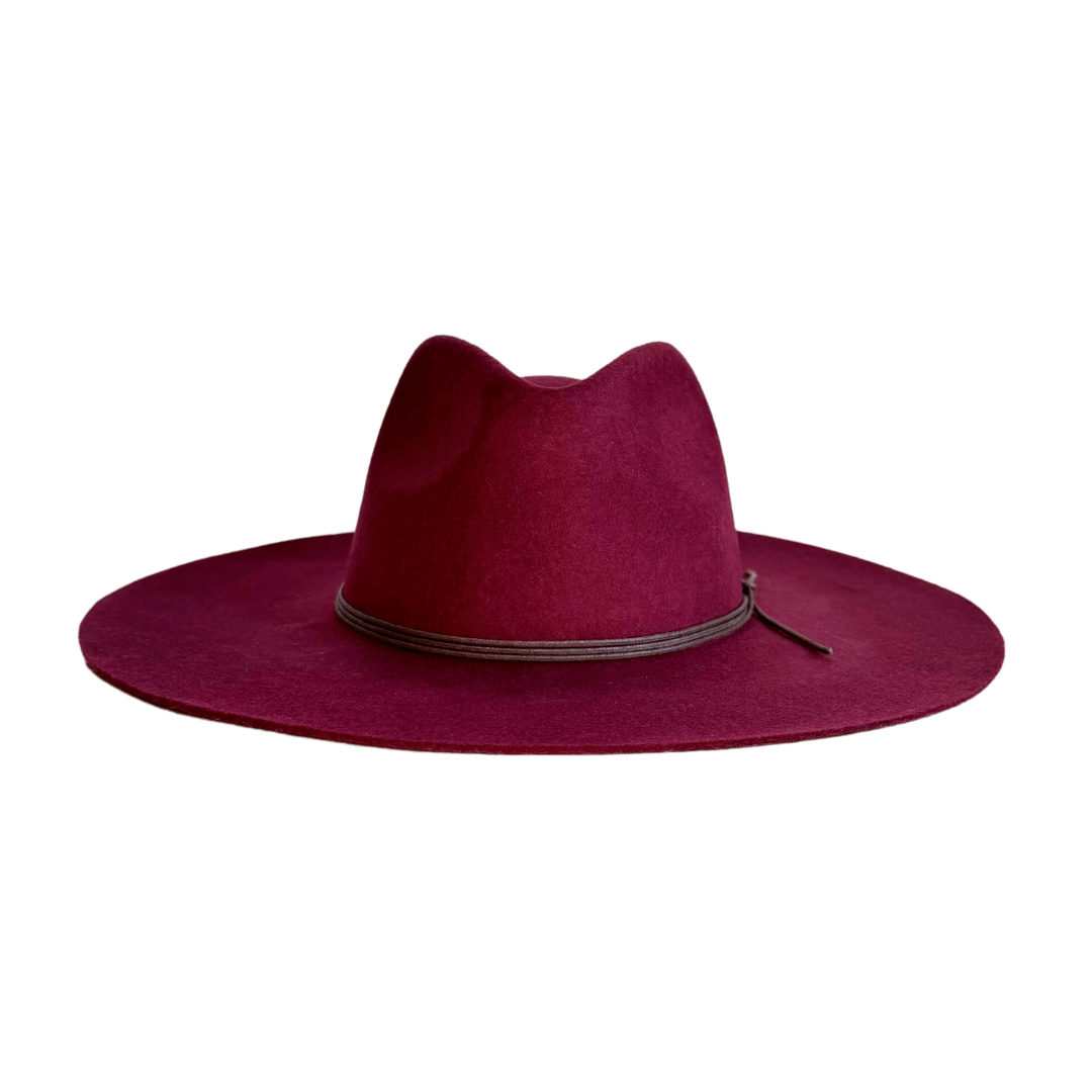 Limited Edition - Viva Bordeaux - Fedora in Bordeaux Rot aus 100% Wolle - Trendfarbe Herbst/Winter2024 - Fedora Hut für Frauen - Nimanita Hats & Accessoires_  Wollfilz Hüte für Frauen