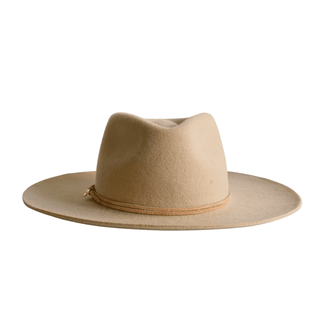 Fedora Hut für Frauen in der Farbe Vanille mit beigem Leder Hutband für Frauen | Heller Fedora Damenhut | Modell Sayulita | Sommerhut | 100% Wolle | Handarbeit| Nimanita Hats & Accessoires - Hüte für Frauen